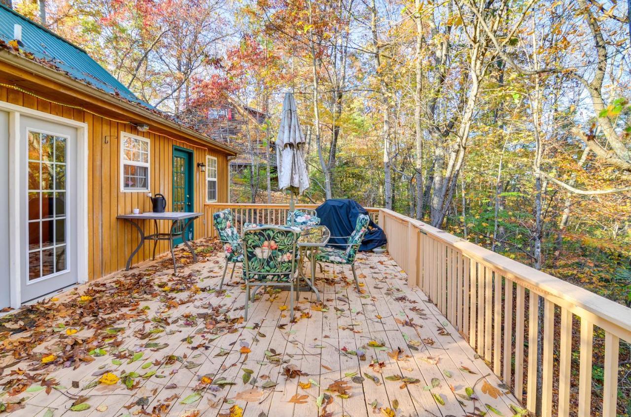 Burnside Resort Cabin With Hot Tub And Outdoor Spots! Exteriör bild